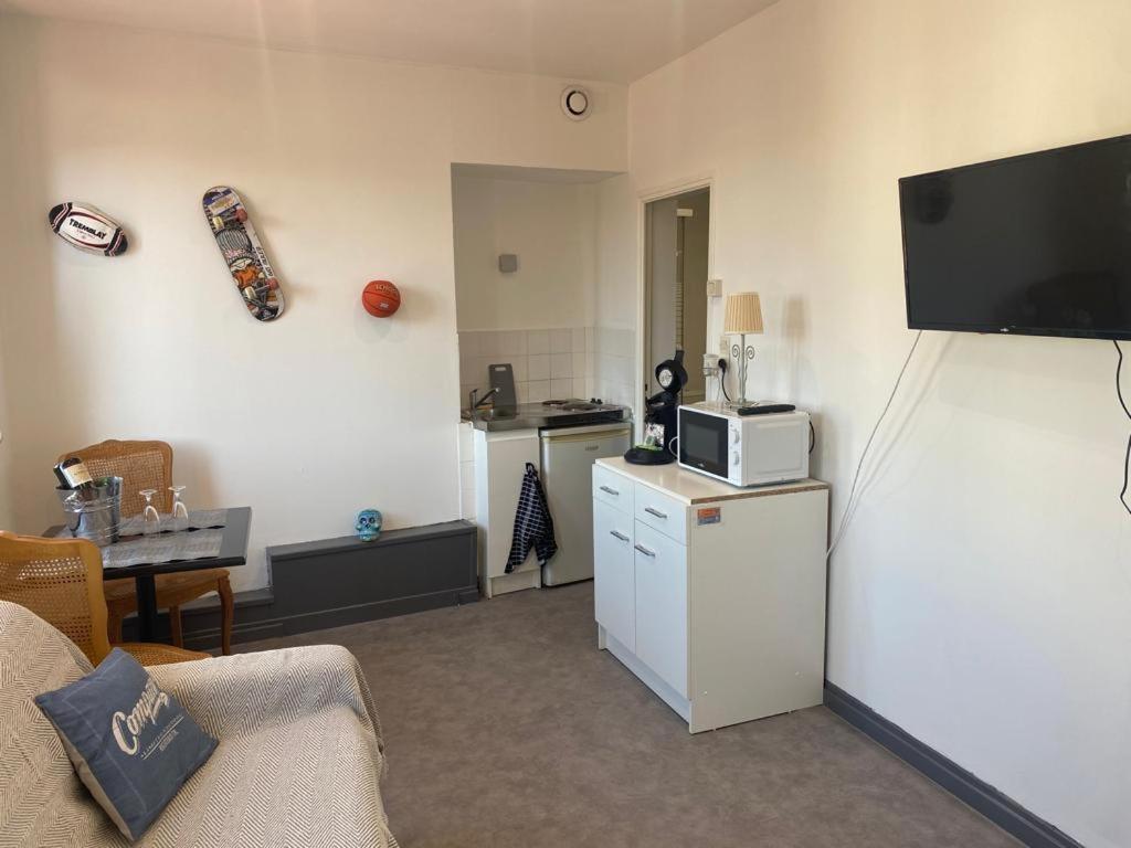Studio Game Apartment อาร์ราส ภายนอก รูปภาพ